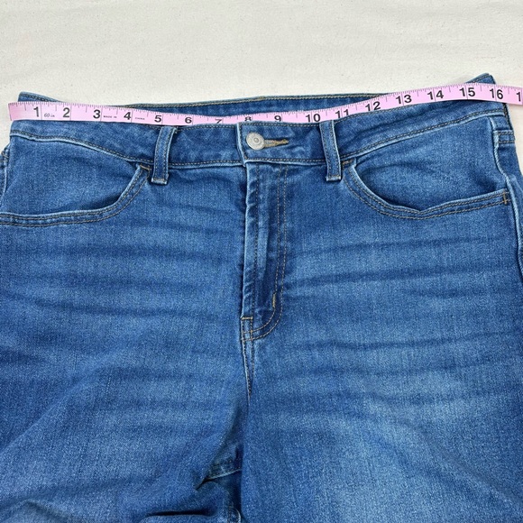 Old Navy Size 12 High Rise WOW Wide Leg Jeans Medium Wash Blue Denim “New Moon” - Picture 9 of 13
